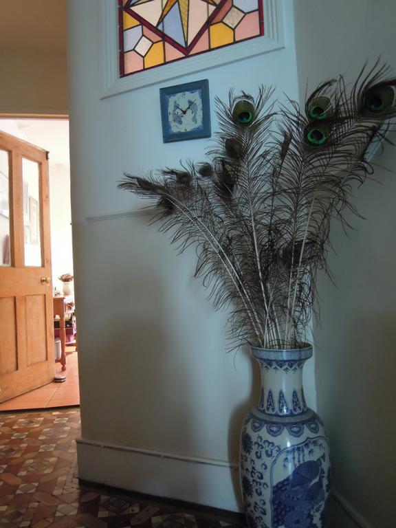 Holmewood Homestay London Bagian luar foto